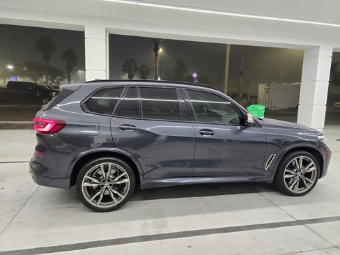 Used 2021 BMW X5 M50i w/ Premium Package image 7