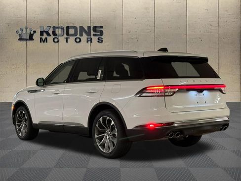 New 2026 Lincoln Aviator AWD image 6