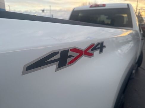 Used 2025 Chevrolet Silverado 2500 W/T w/ WT Convenience Package image 12