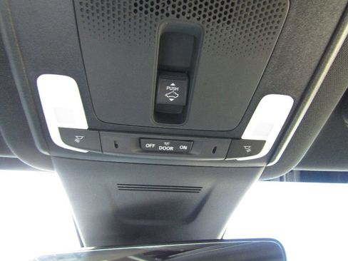 Used 2024 Honda CR-V Sport-L image 28