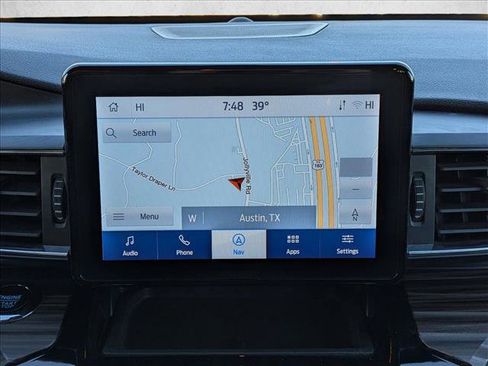 Used 2023 Ford Explorer Limited image 13