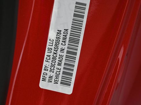 Used 2025 Dodge Charger R/T w/ Quick Order Package 25M R/T image 19