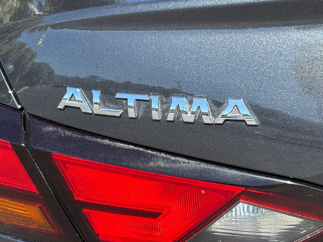 Used 2022 Nissan Altima 2.5 SV FWD image 13