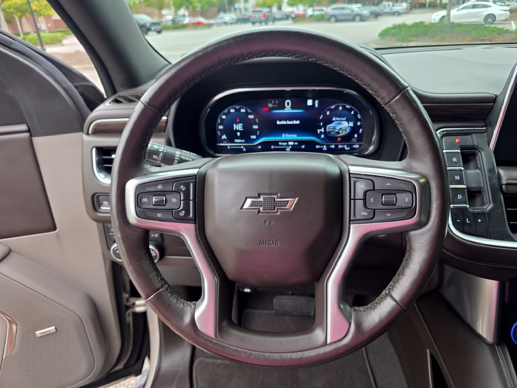 Certified 2022 Chevrolet Tahoe Z71 w/ Luxury Package AWD/4WD image 20