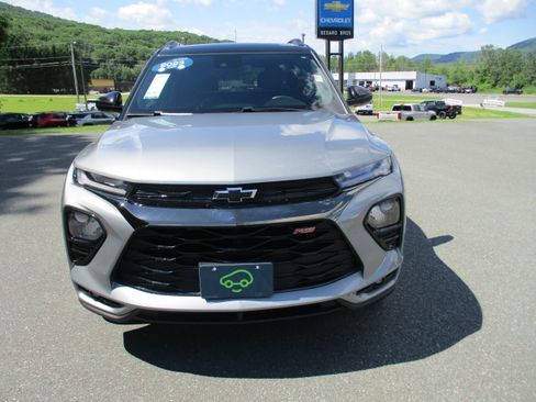 Certified 2023 Chevrolet TrailBlazer RS w/ Convenience Package AWD/4WD image 2