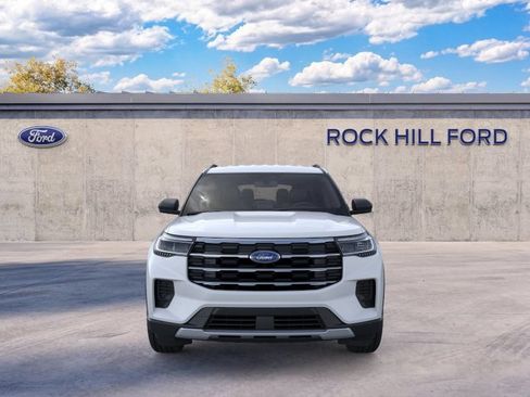 New 2026 Ford Explorer Active RWD image 6