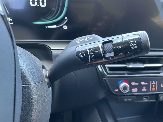 New 2026 Kia Niro EX FWD image 23