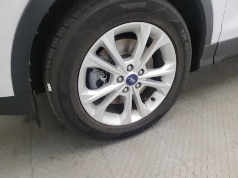 Used 2017 Ford Escape SE w/ SE Cold Weather Package image 31