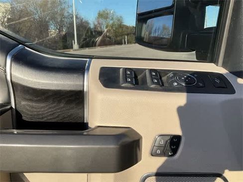 Used 2020 Ford F350 Limited image 14