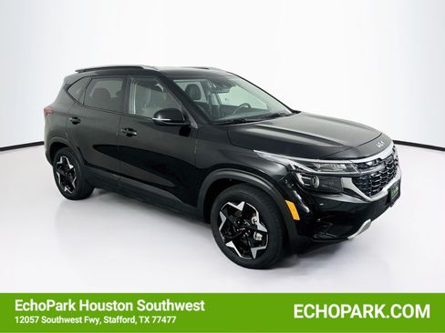 Used 2025 Kia Seltos S FWD image 1