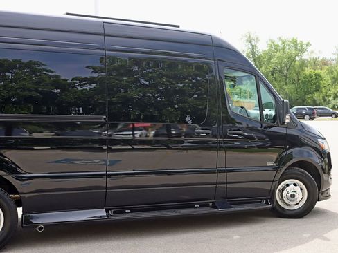 Used 2026 Mercedes-Benz Sprinter 3500 image 12