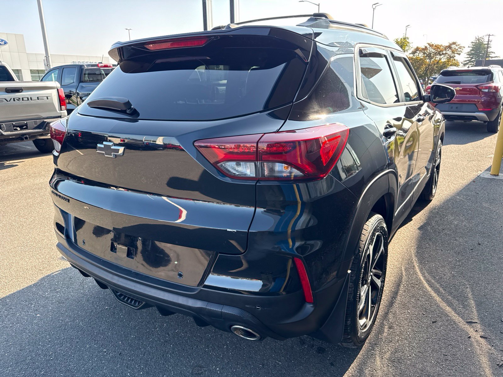 Used 2021 Chevrolet TrailBlazer RS w/ Driver Confidence Package FWD image 6