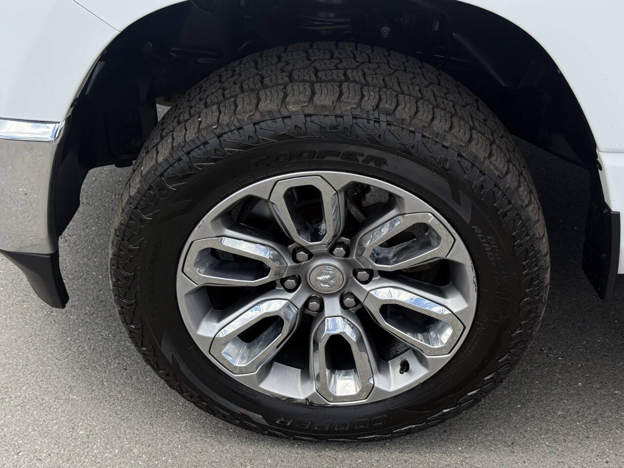 Used 2020 RAM 1500 Big Horn AWD/4WD image 39