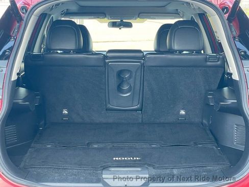 Used 2016 Nissan Rogue SL w/ SL Premium Package image 27