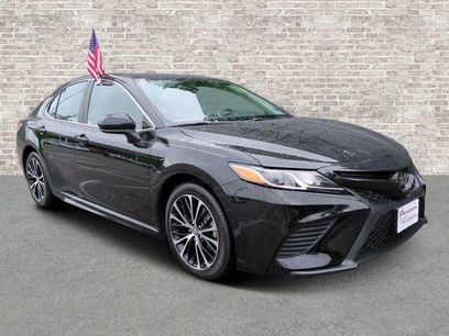 Used 2019 Toyota Camry SE