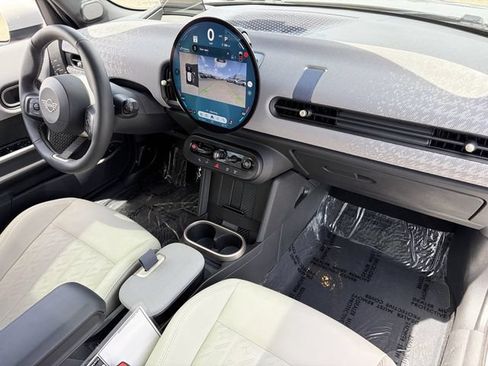 Used 2025 MINI Cooper S FWD image 13
