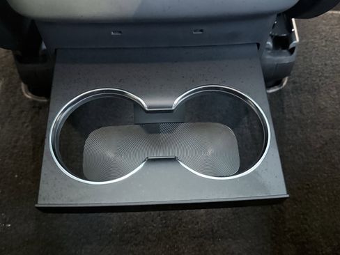 Used 2024 Tesla Model X Long Range image 69