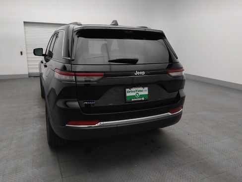 Used 2022 Jeep Grand Cherokee Limited 4xe w/ Luxury Tech Group II image 6