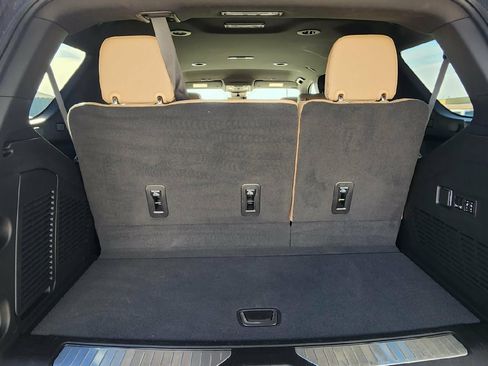 Used 2023 Chevrolet Tahoe Premier image 21