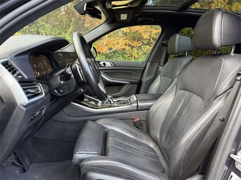 Used 2020 BMW X5 xDrive40i w/ Premium Package image 9