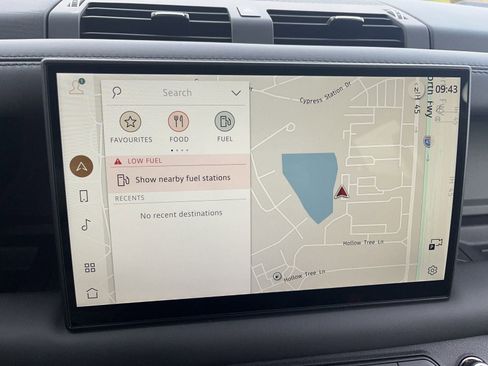 Used 2025 Land Rover Defender 130 Outbound image 25