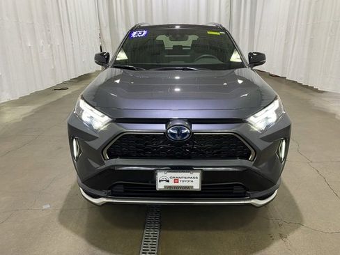 Used 2023 Toyota RAV4 XSE w/ Weather Package image 9