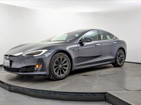 Used 2020 Tesla Model S Long Range AWD/4WD image 2
