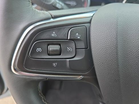 Used 2023 Buick Encore GX Select w/ Safety Package II image 16