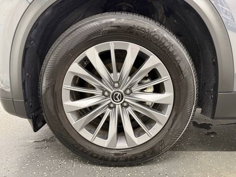 Used 2024 MAZDA CX-90 3.3 Turbo w/ Preferred Plus AWD/4WD image 18