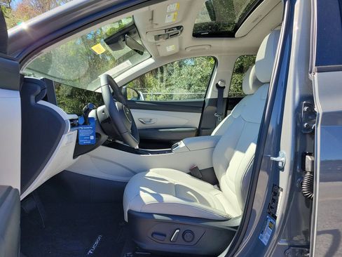 New 2026 Hyundai Tucson SEL FWD image 17