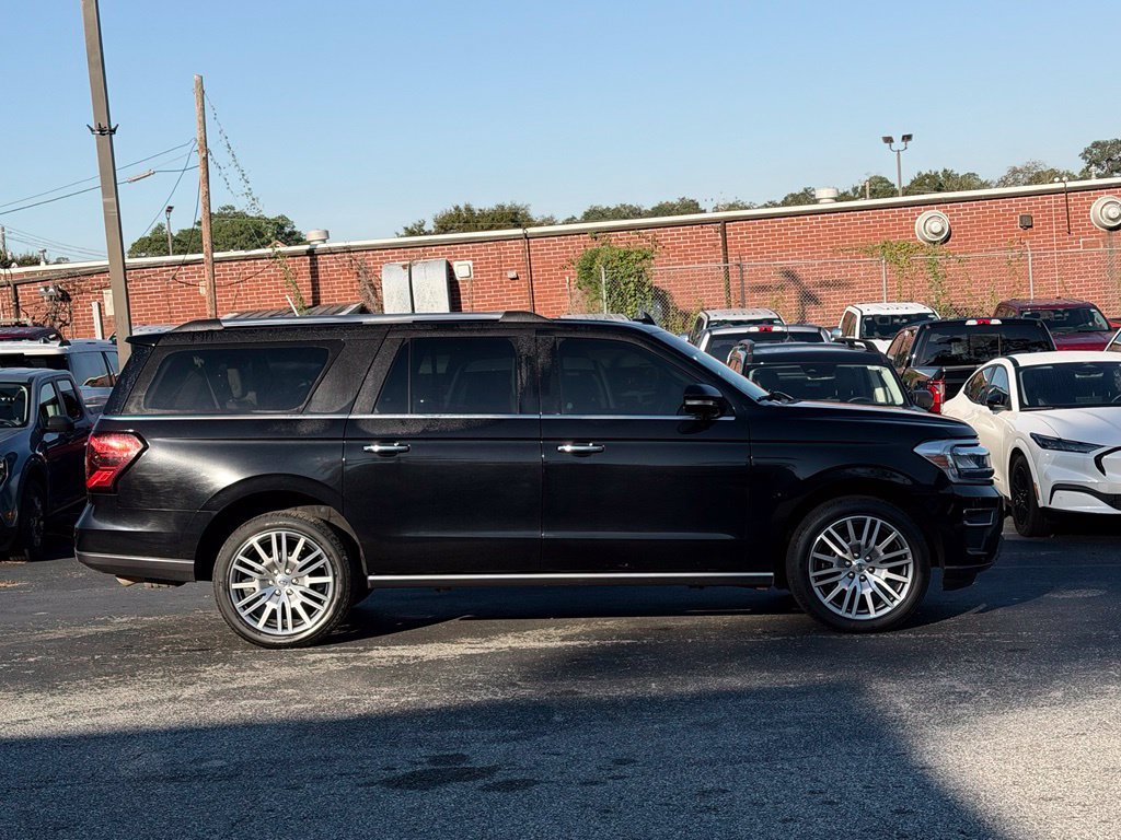 Used 2024 Ford Expedition Max Limited RWD image 7