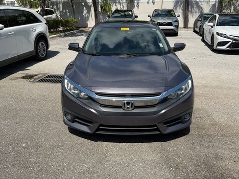 Used 2018 Honda Civic EX-L image 2