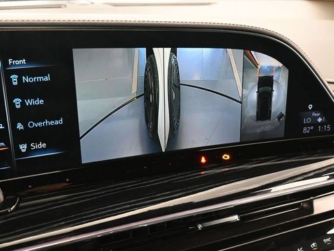Used 2023 Cadillac Escalade V AWD/4WD image 35