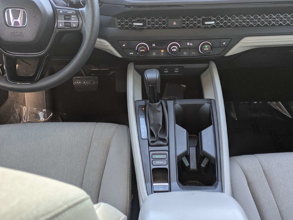 Used 2024 Honda Accord EX image 16