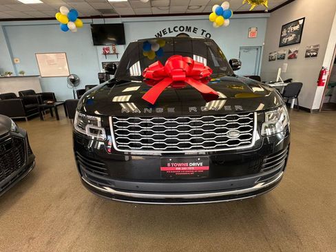 Used 2018 Land Rover Range Rover HSE image 8