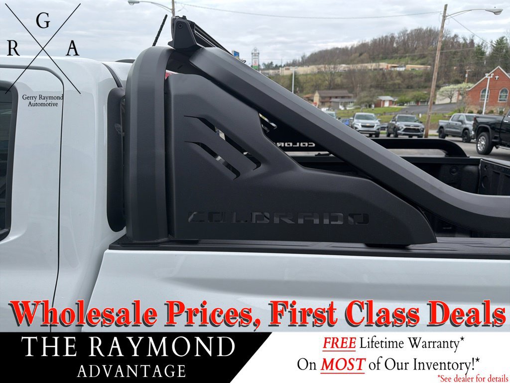 New 2026 Chevrolet Colorado Z71 w/ Midnight Edition AWD/4WD image 10