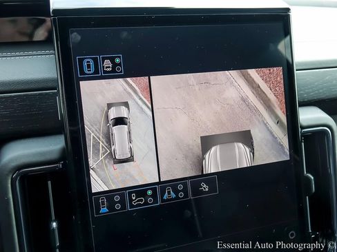 Used 2025 GMC Yukon AT4 Ultimate w/ LPO, Floor Liner Package image 24