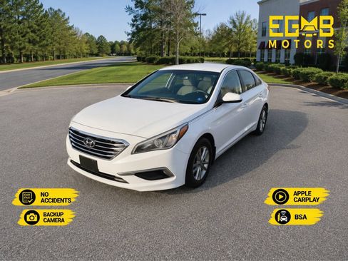 Used 2017 Hyundai Sonata SE FWD image 1