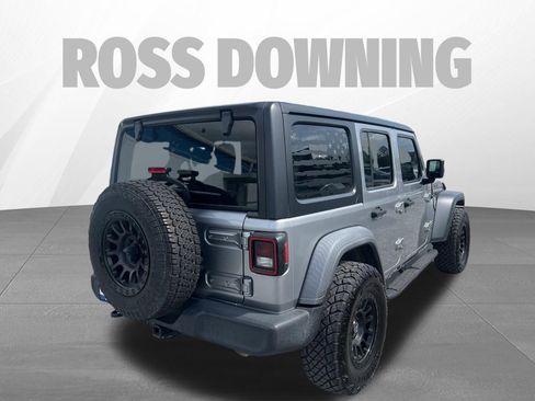 Used 2018 Jeep Wrangler Unlimited Sport image 4