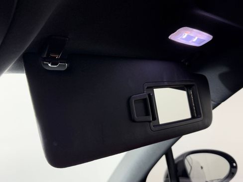 Used 2024 Porsche Macan S image 31