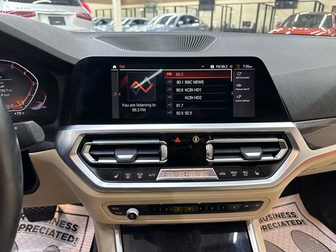 Used 2019 BMW 330i xDrive Sedan w/ Driving Assistance Package image 26