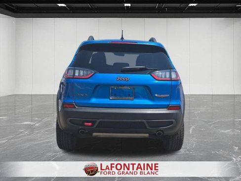 Used 2020 Jeep Cherokee Trailhawk AWD/4WD image 4