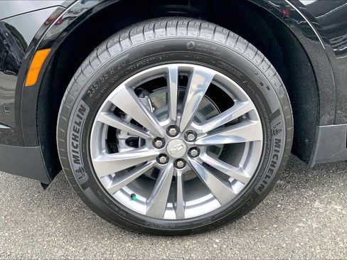 Used 2026 Cadillac XT5 Premium Luxury w/ Driver Assist Package AWD/4WD image 8
