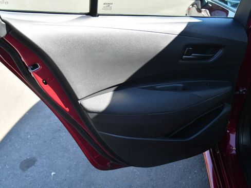 Used 2024 Toyota Corolla LE image 33