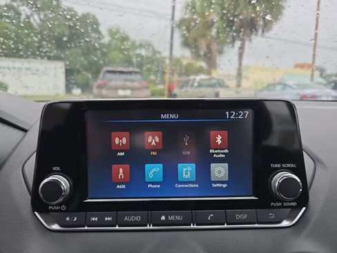 New 2025 Nissan Sentra S image 20