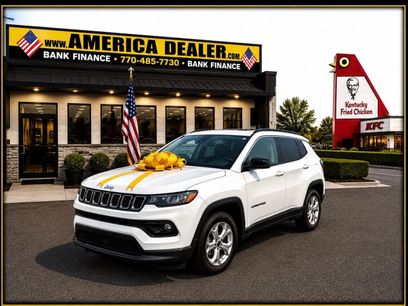 Used 2025 Jeep Compass Latitude