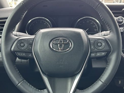 Certified 2022 Toyota Highlander XLE image 22