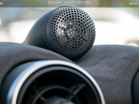 Used 2018 McLaren 570S Coupe RWD image 33