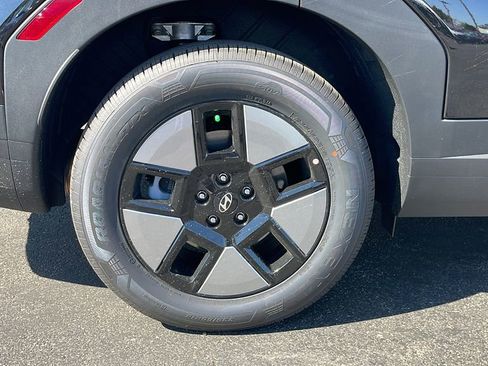 New 2026 Hyundai Santa Fe SE image 32