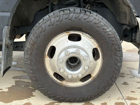 Used 2023 Ford F350 Lariat w/ Lariat Ultimate Package image 9